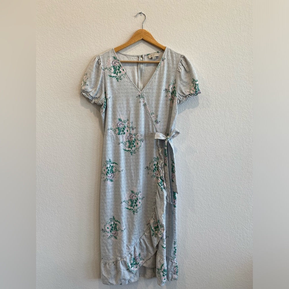 Loft - Size 8 - Country Style Floral Dress